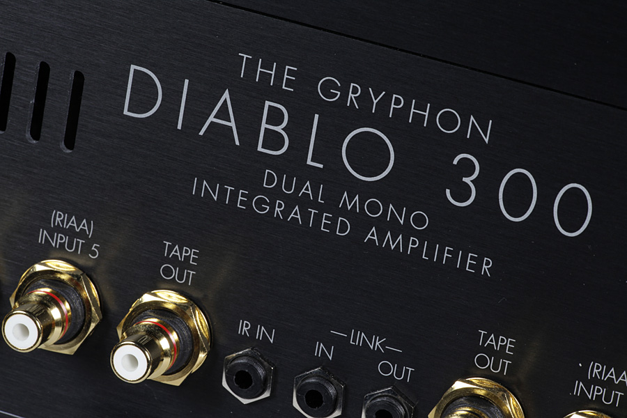Интегрированный усилитель Gryphon Diablo 300