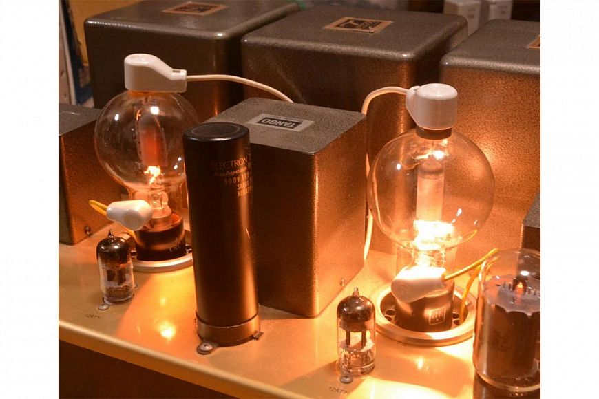 Энциклопедия ламповых усилителей — как они работают и почему нам нравится теплый звук?