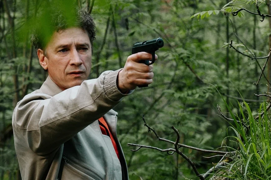 Выбираем лучший детектив и триллер 2024