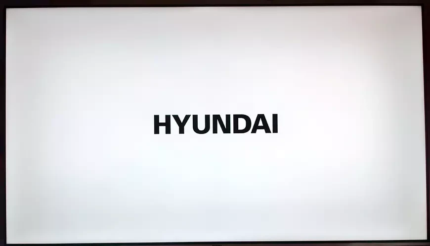 4K QLED-телевизор Hyundai H-LED65QBU7500