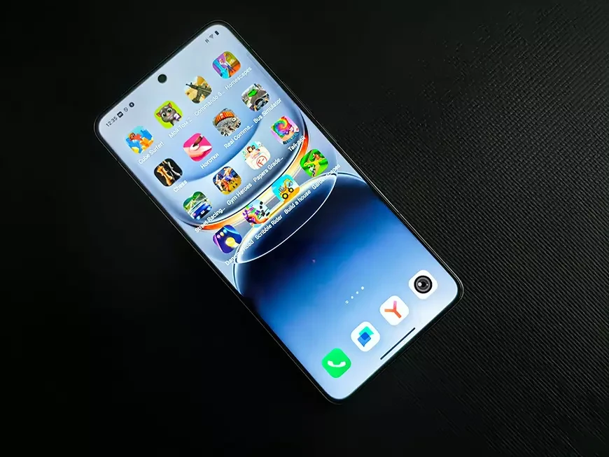 Игровой смартфон iQOO 13