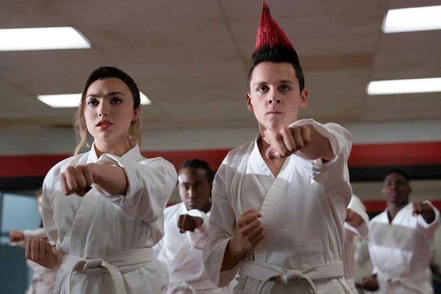 Кобра Кай / Cobra Kai (2018)