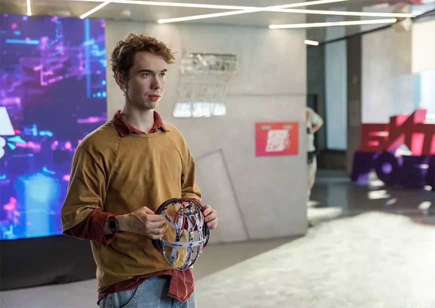 Нейробатя (2025)