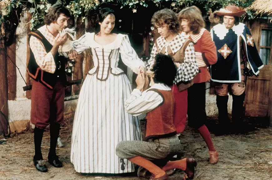 7. Четыре мушкетера Шарло / Les Quatre Charlots mousquetaires (Франция, 1974)