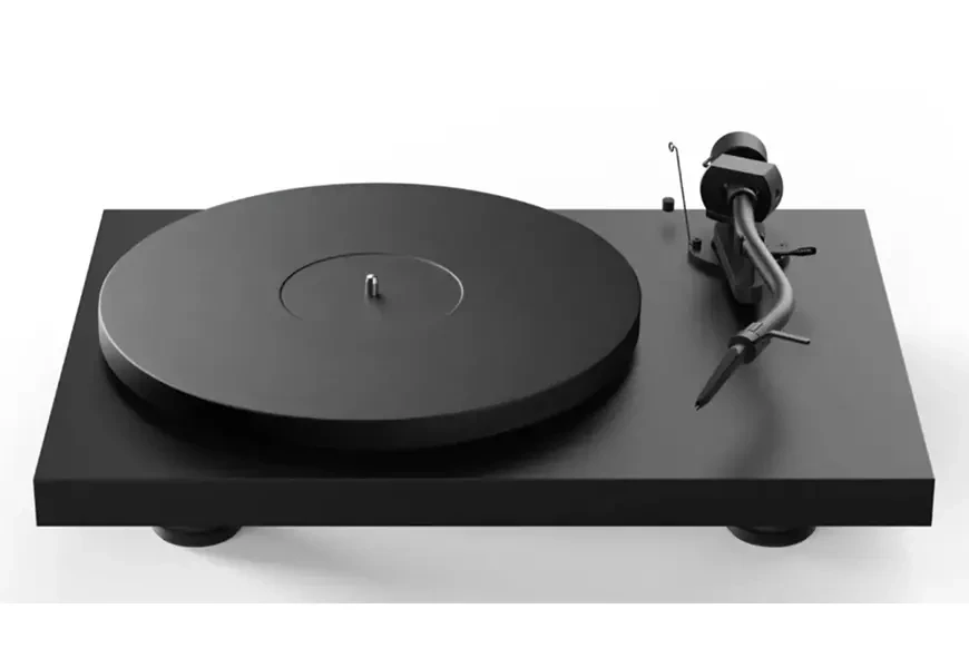 6. Pro-Ject Debut PRO S Balanced