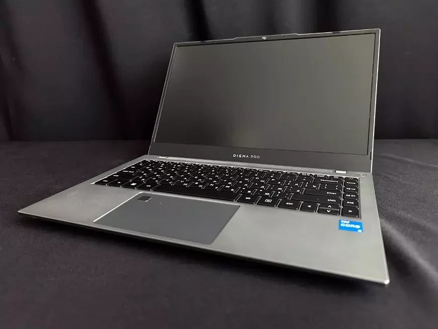 Ноутбук DIGMA PRO Fortis M
