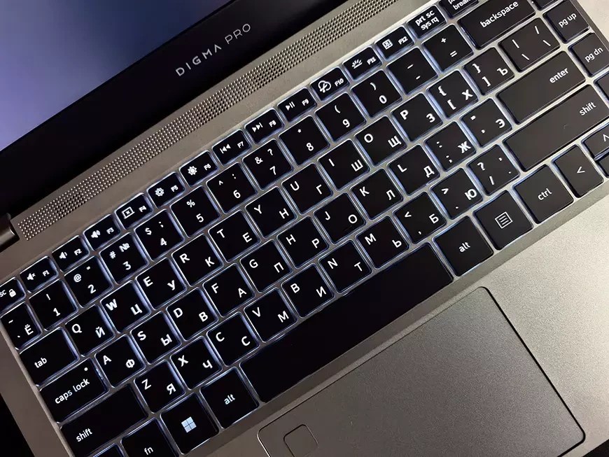 Ноутбук DIGMA PRO Fortis M