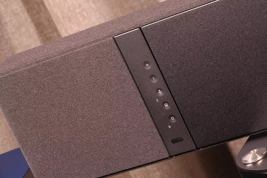 Саундбар KEF XIO