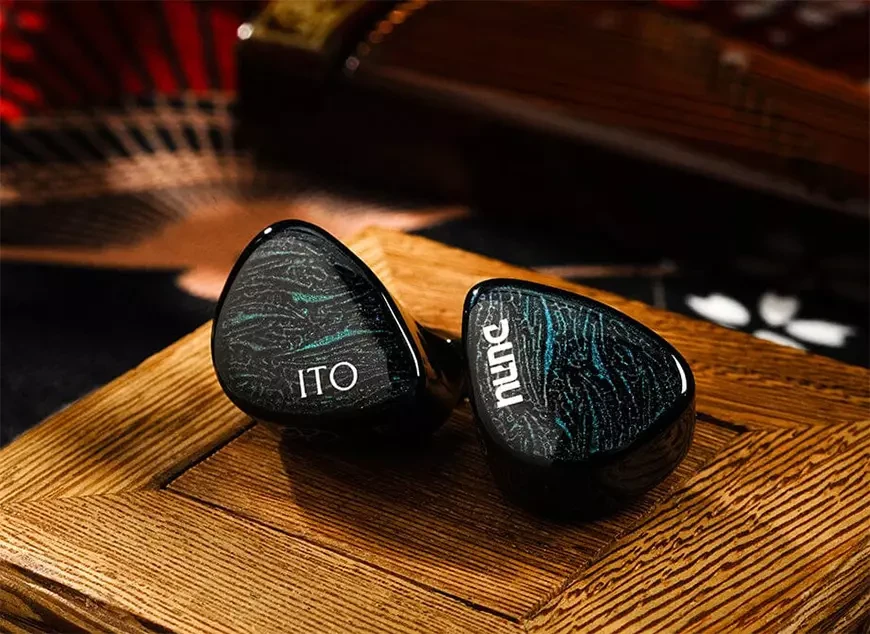 8. Внутриканальные наушники DUNU x KOTO ITO