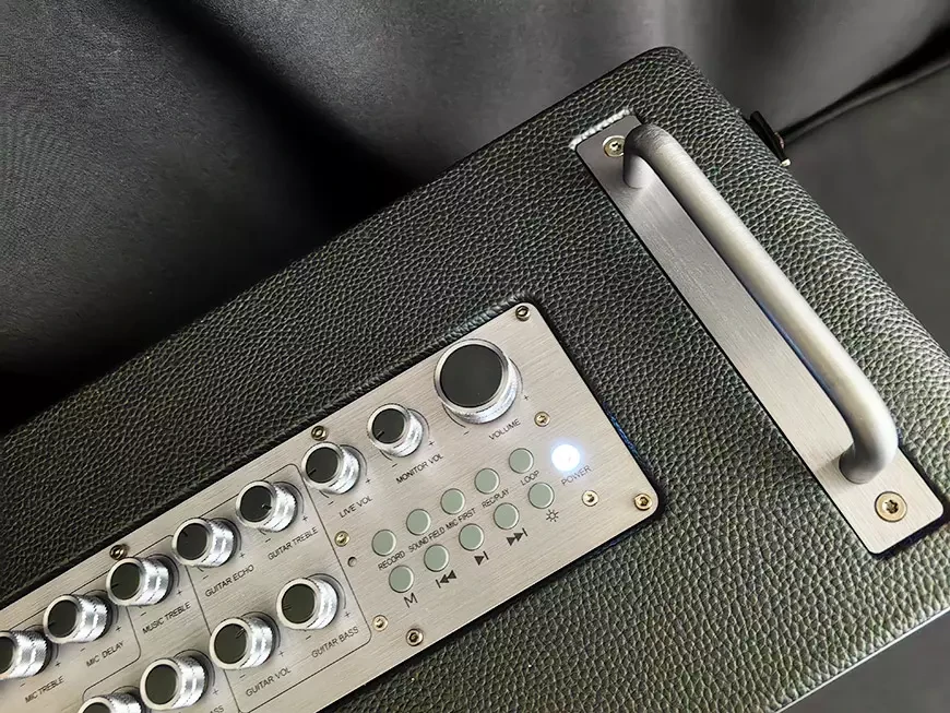 Беспроводная акустическая система / гитарный усилитель MusicHall SoundMaster Maestro