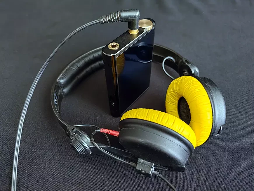 Портативный цифровой проигрыватель Digma Pro XT7