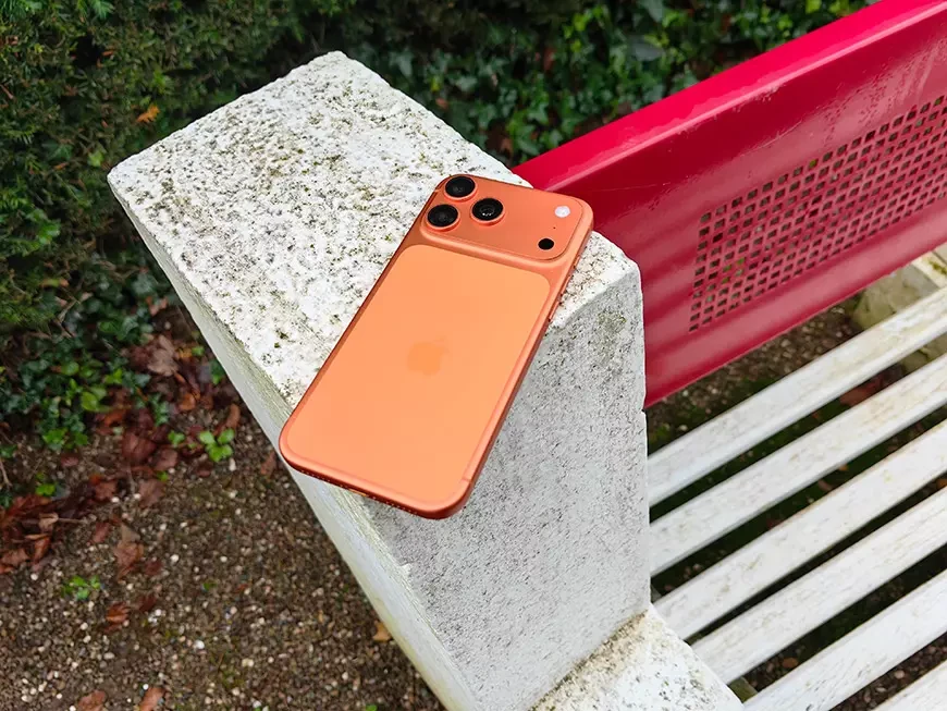 Смартфон Apple iPhone 17 Pro Max