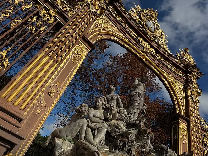 Примеры кадров, сделанных на камеру Apple iPhone 17 Pro Max