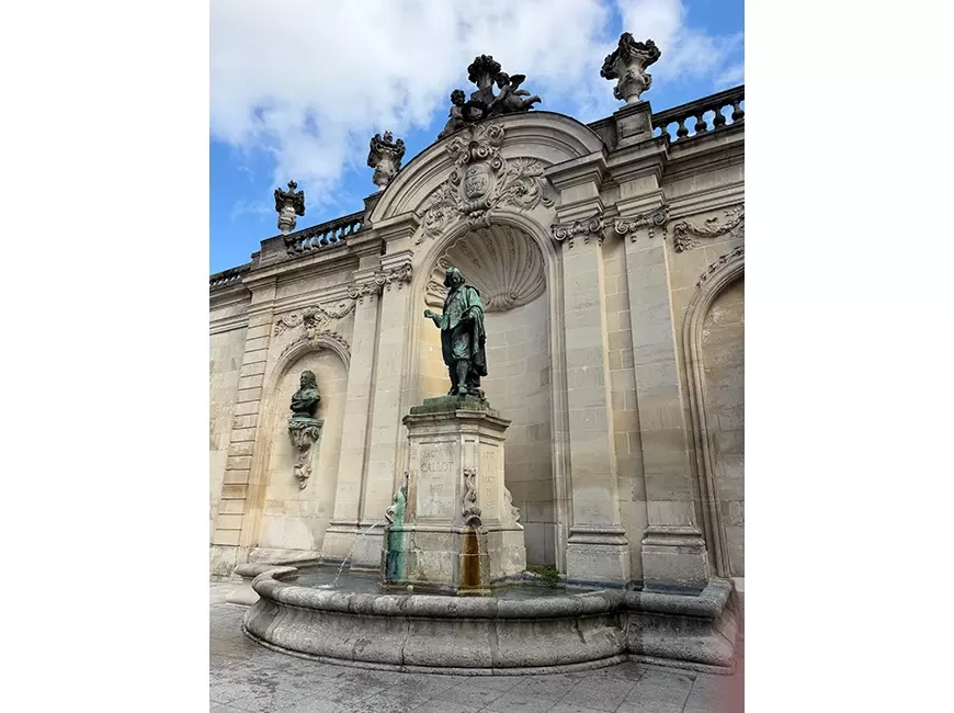 Примеры кадров, сделанных на камеру Apple iPhone 17 Pro Max