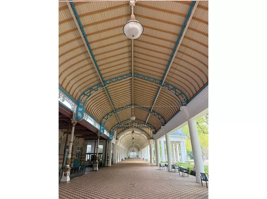 Примеры кадров, сделанных на камеру Apple iPhone 17 Pro Max