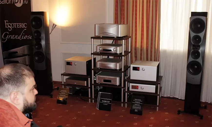 Фоторепортаж с главной российской выставки аудиотехники Hi-Fi & High End Show 2025