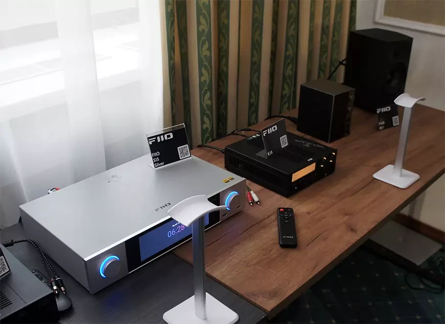 Фоторепортаж с главной российской выставки аудиотехники Hi-Fi & High End Show 2025