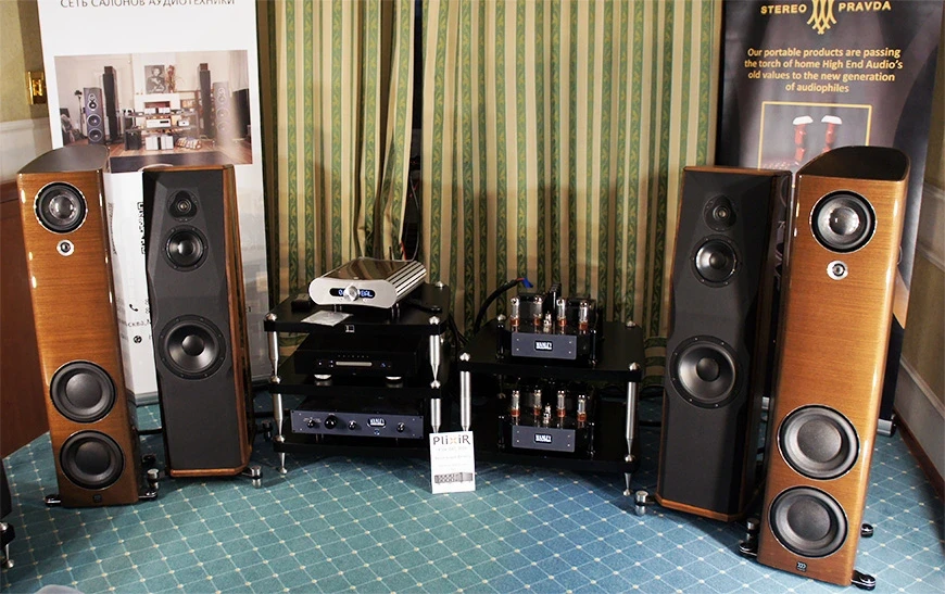 Фоторепортаж с главной российской выставки аудиотехники Hi-Fi & High End Show 2025