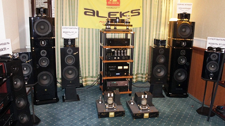 Фоторепортаж с главной российской выставки аудиотехники Hi-Fi & High End Show 2025
