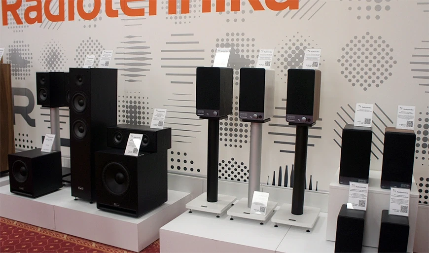 Фоторепортаж с главной российской выставки аудиотехники Hi-Fi & High End Show 2025