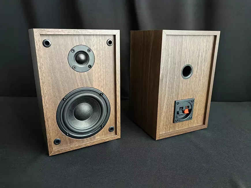 Музыкальный центр с проигрывателем винила MusicHall Inspiration