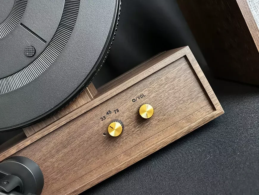 Музыкальный центр с проигрывателем винила MusicHall Fantasia Plus