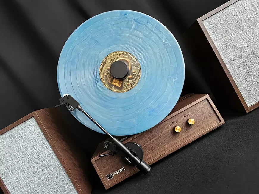 Музыкальный центр с проигрывателем винила MusicHall Fantasia Plus