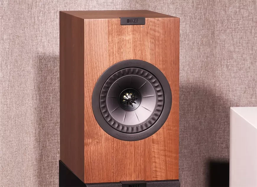 Полочные акустические системы KEF Q3 Meta