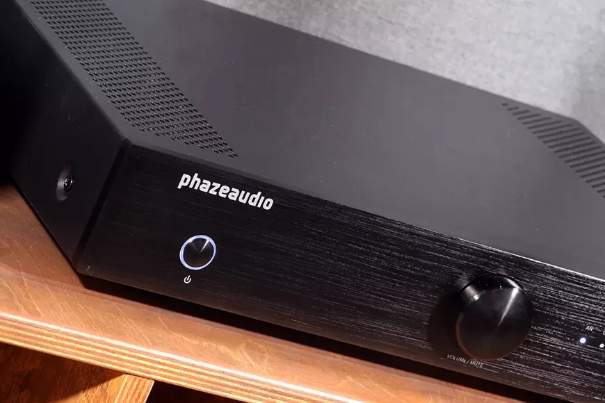 Cтереофонический интегральный усилитель Phaze Audio Volt
