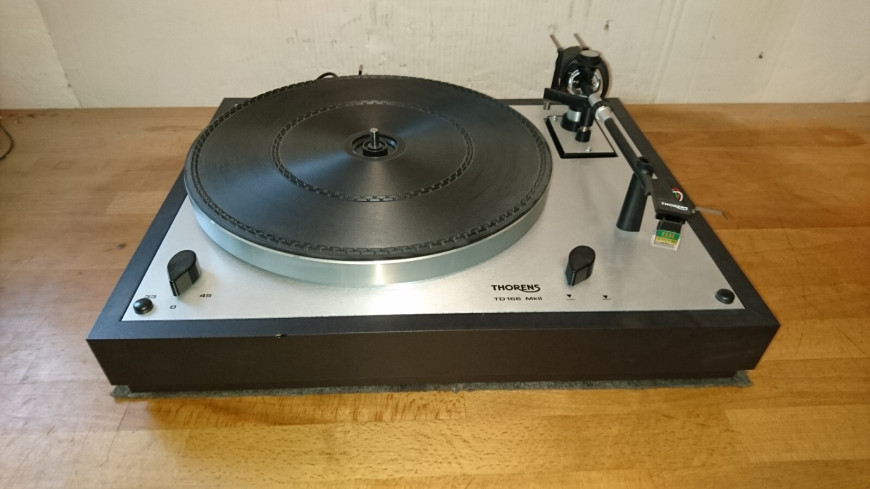 Thorens TD‑166