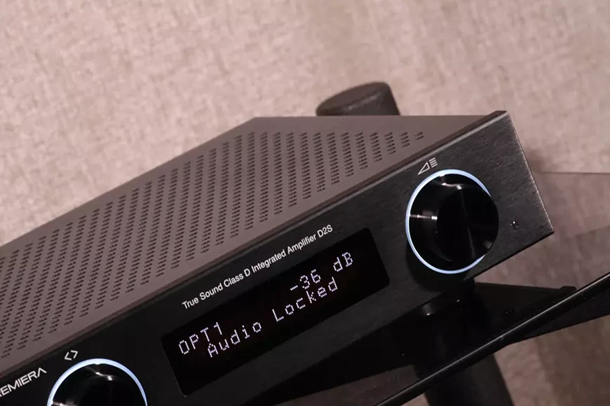 Интегральный стереофонический усилитель Premiera D2S