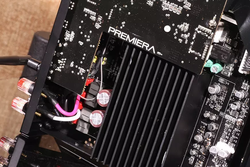 Интегральный стереофонический усилитель Premiera D2S