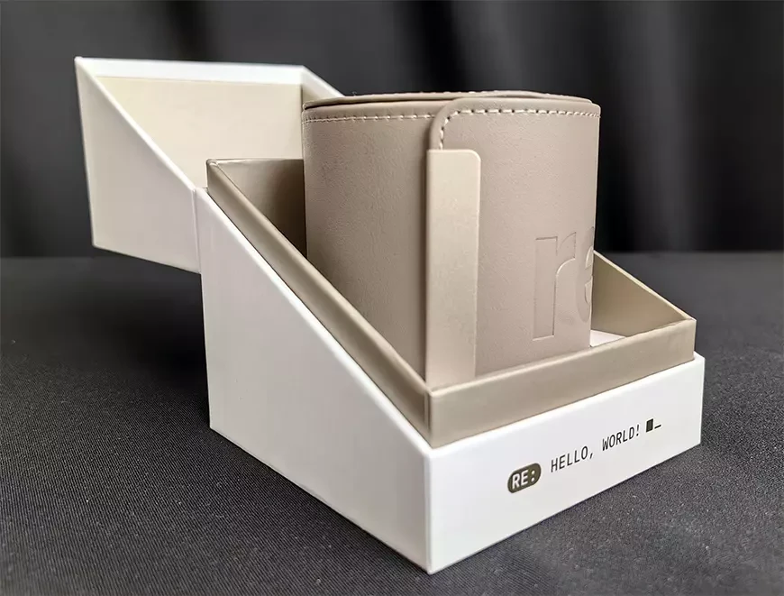 Премиальное зарядное устройство 3-в-1 restore: Hello, World Travel Set