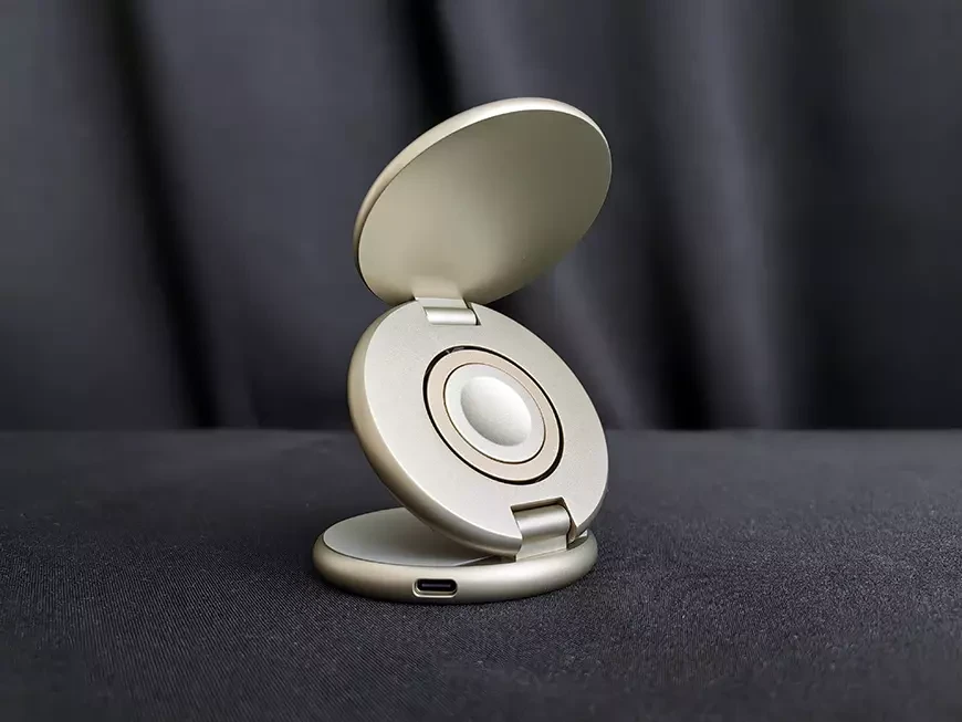 Премиальное зарядное устройство 3-в-1 restore: Hello, World Travel Set