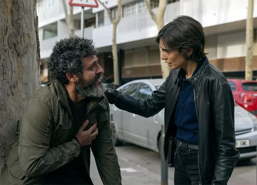 Город теней / Ciudad de sombras (2025)