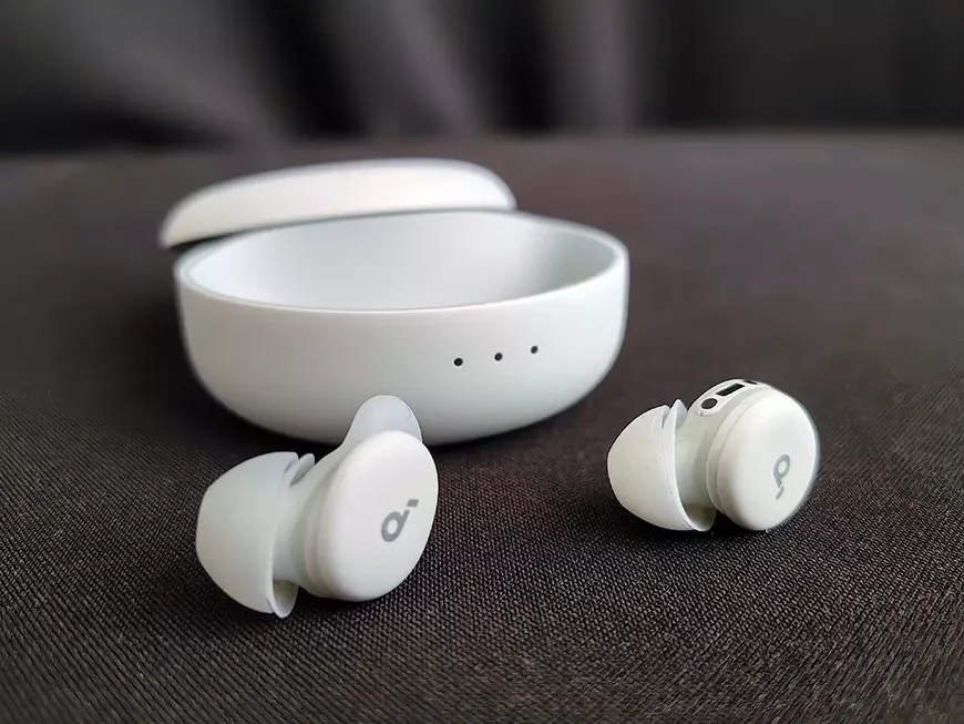 Стереофонические беспроводные наушники soundcore Sleep A30