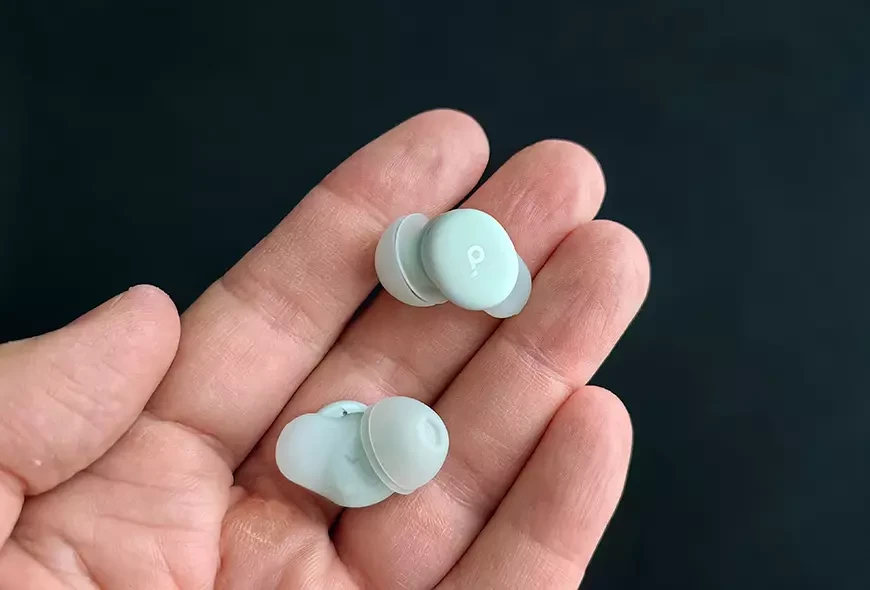 Стереофонические беспроводные наушники soundcore Sleep A30