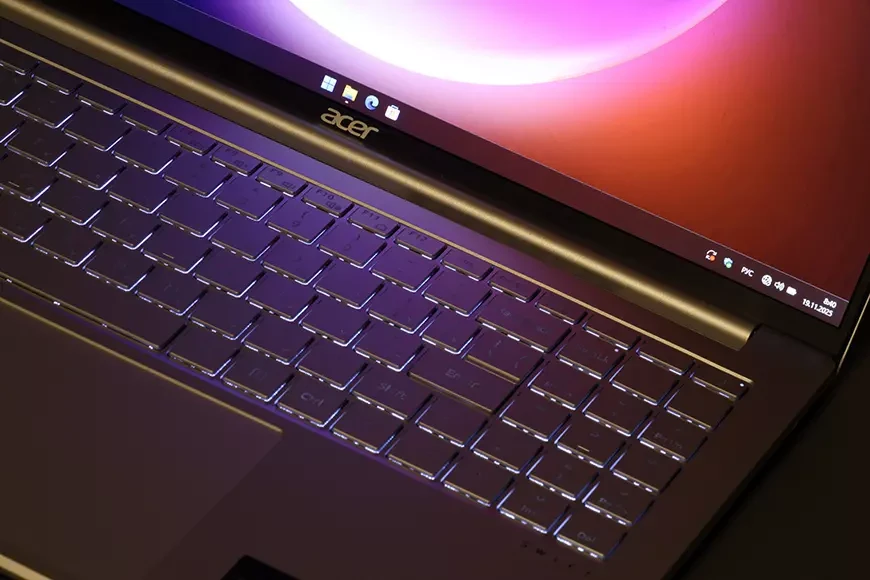 Ноутбук Acer Swift Lite SFL16-51M-59VL