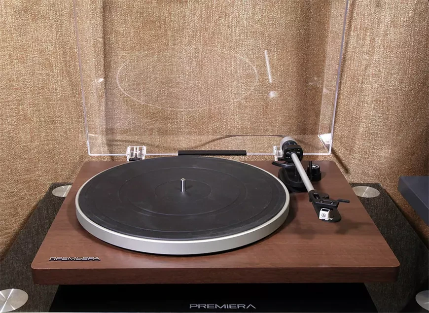 Проигрыватель виниловых пластинок Premiera Ultra XL