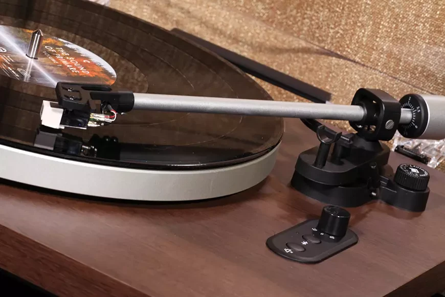 Проигрыватель виниловых пластинок Premiera Ultra XL