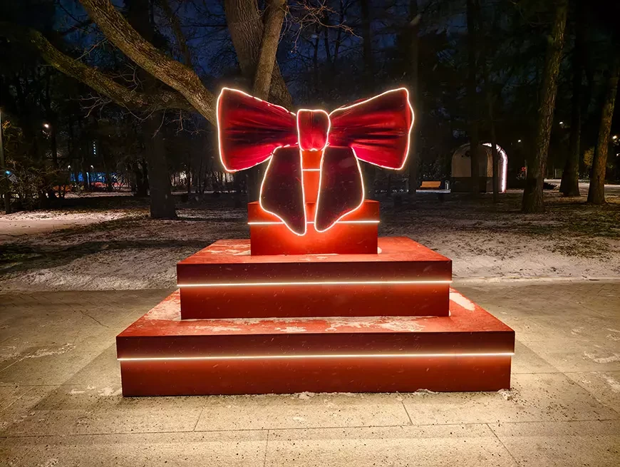 Примеры снимков, сделанных на камеру vivo X300 в режиме 200 Мп и Макросъемки