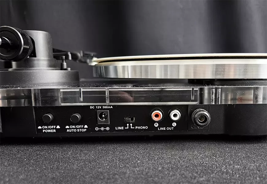 Проигрыватель грампластинок Reproductor RP-310BT