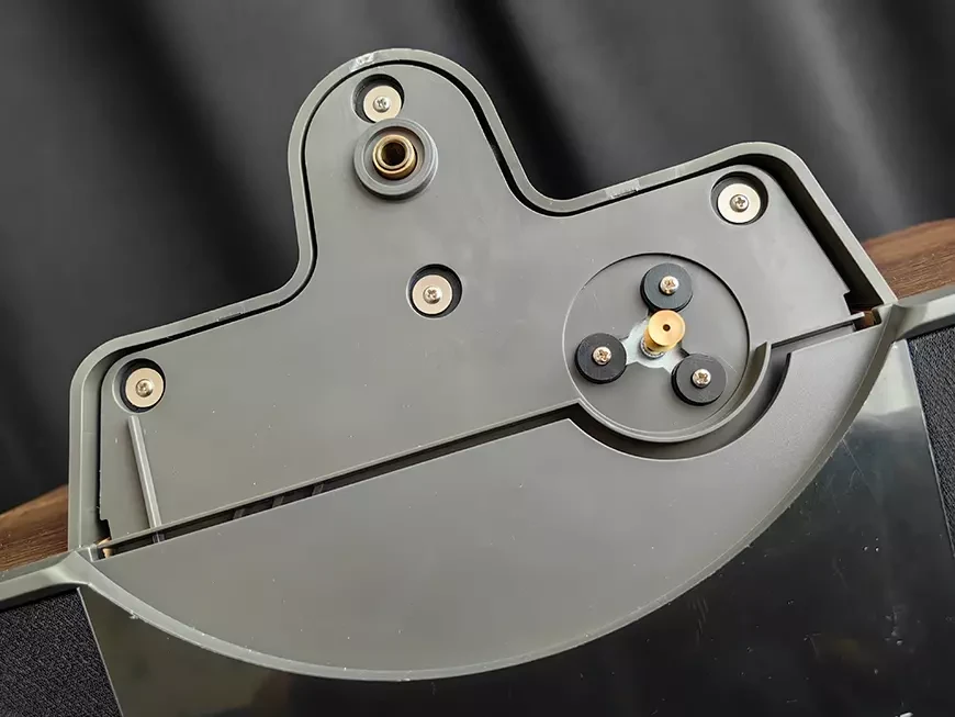 Музыкальный центр с проигрывателем винила Alive Audio Pillar