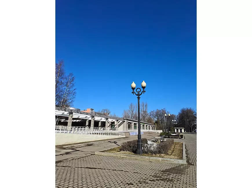 Примеры
фотографий, сделанных камерой смартфона iQOO 15R