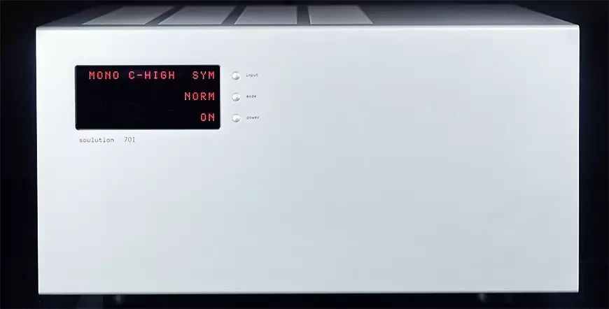 6. Soulution 701 Monoamplifier