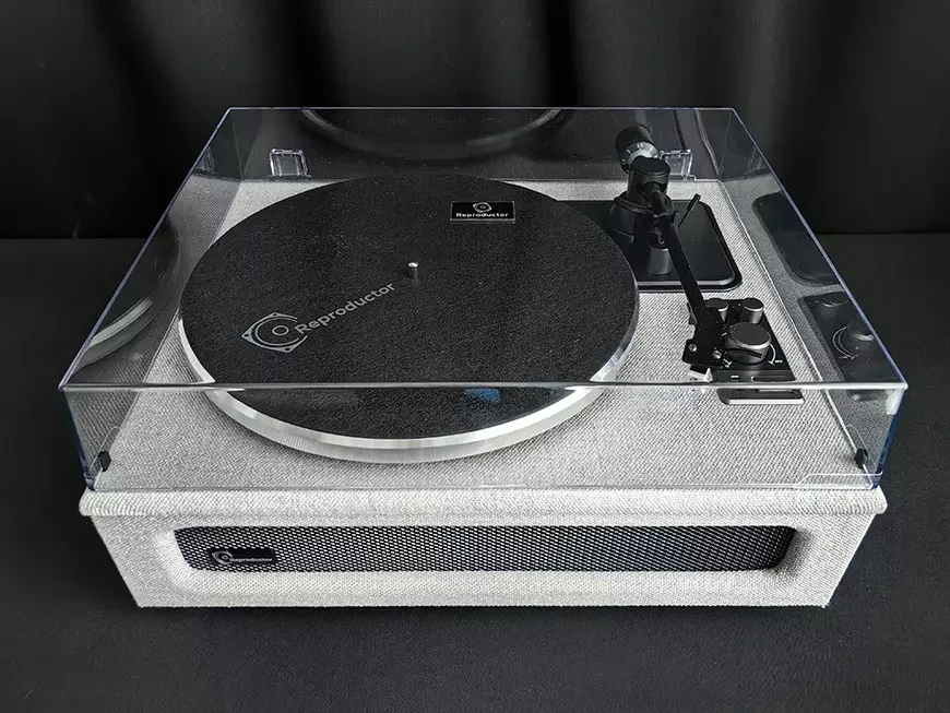 Проигрыватель винила с встроенной акустикой Reproductor RP-430