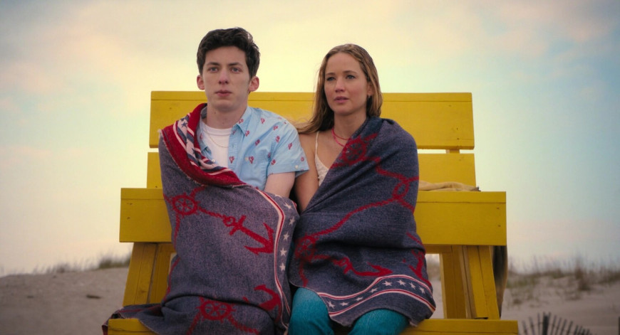 Без обид / No Hard Feelings (2023)