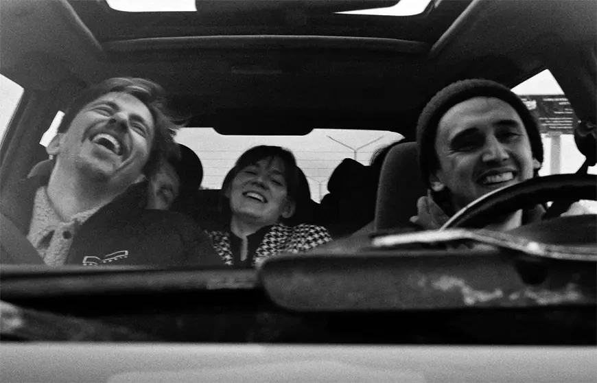 Картины дружеских связей (2025)