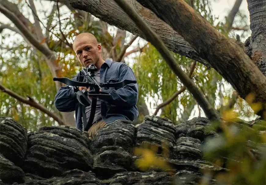 Вершина / APEX (2026)