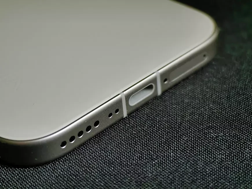 Смартфон vivo V70